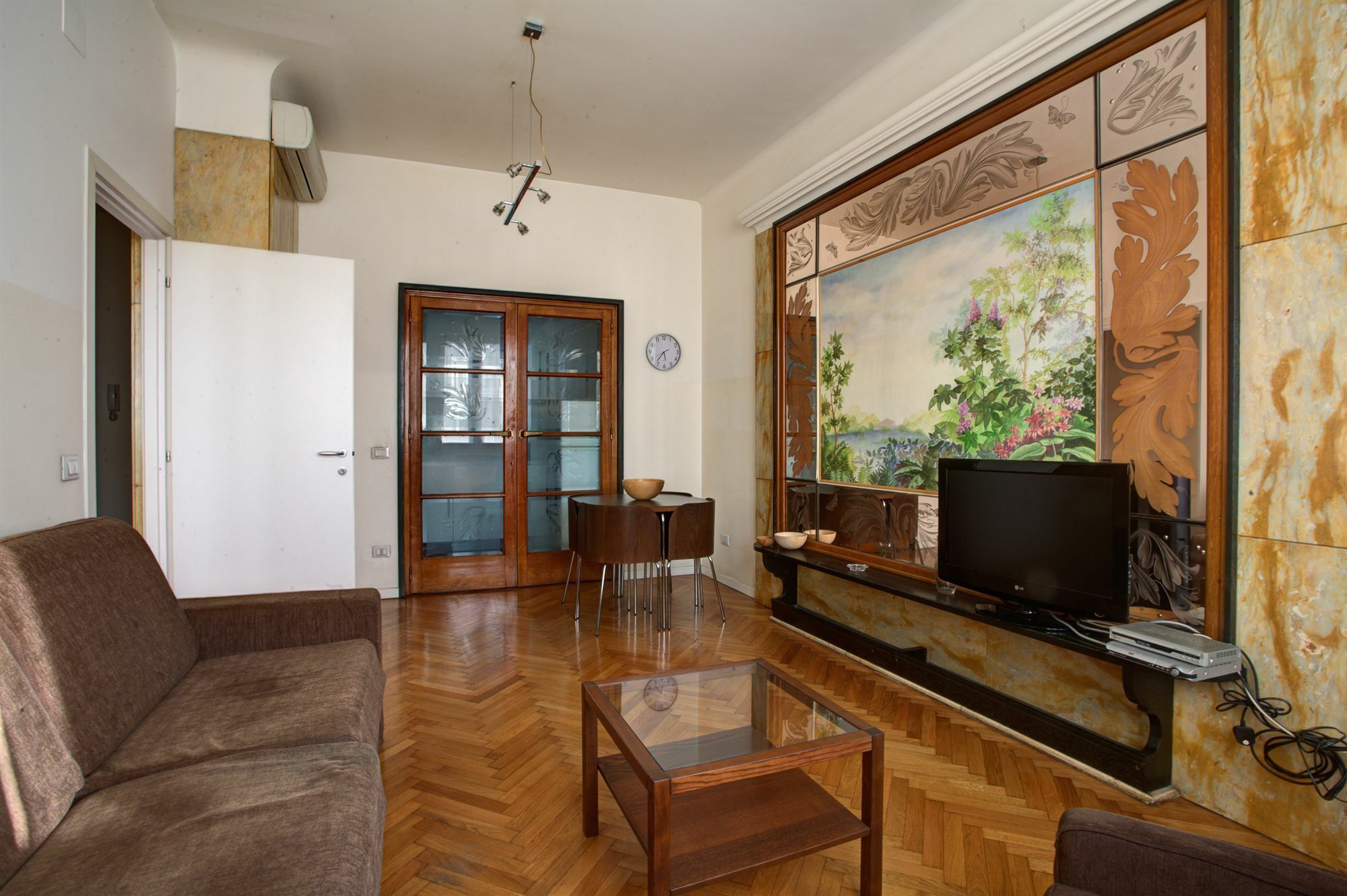 Milan Apartment Rental * Milaan